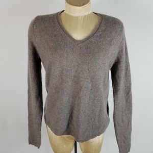 Tahari Pure Luxe Cashmere V Neck Sweater